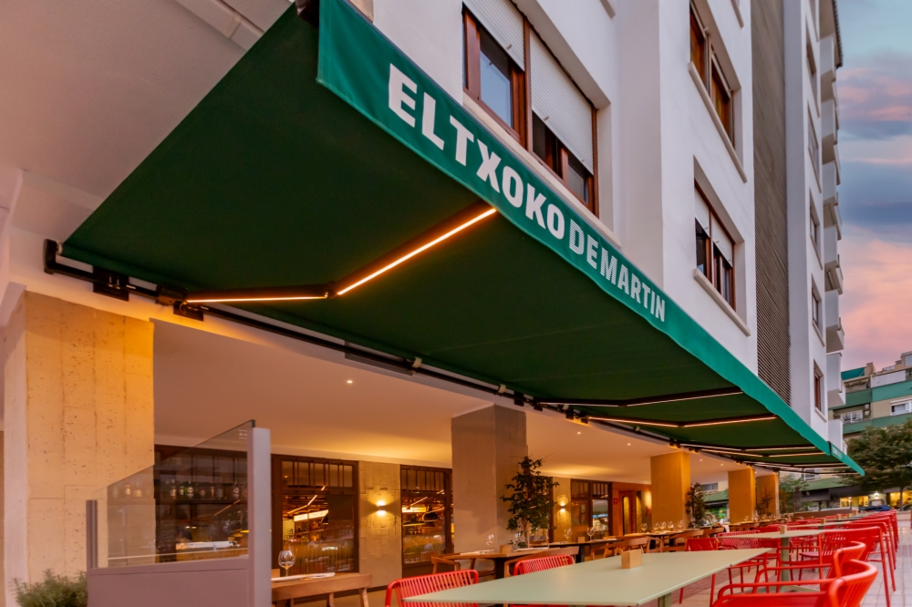 The Zeres Awnings provide shade for the terrace at El Txoko de Martín